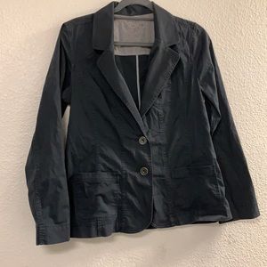 - Sonoma 
- Dark Blueish Grey 
- Small